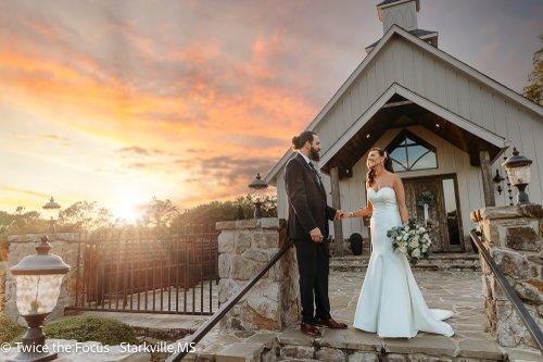 mobile - carousel-hero-element image-0