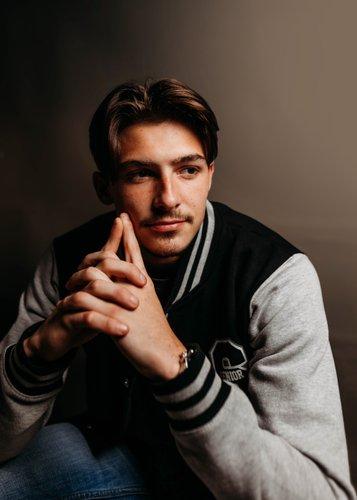 mobile - carousel-hero-element image-8