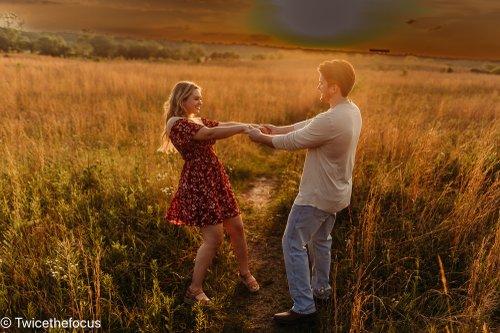 mobile - carousel-hero-element image-0