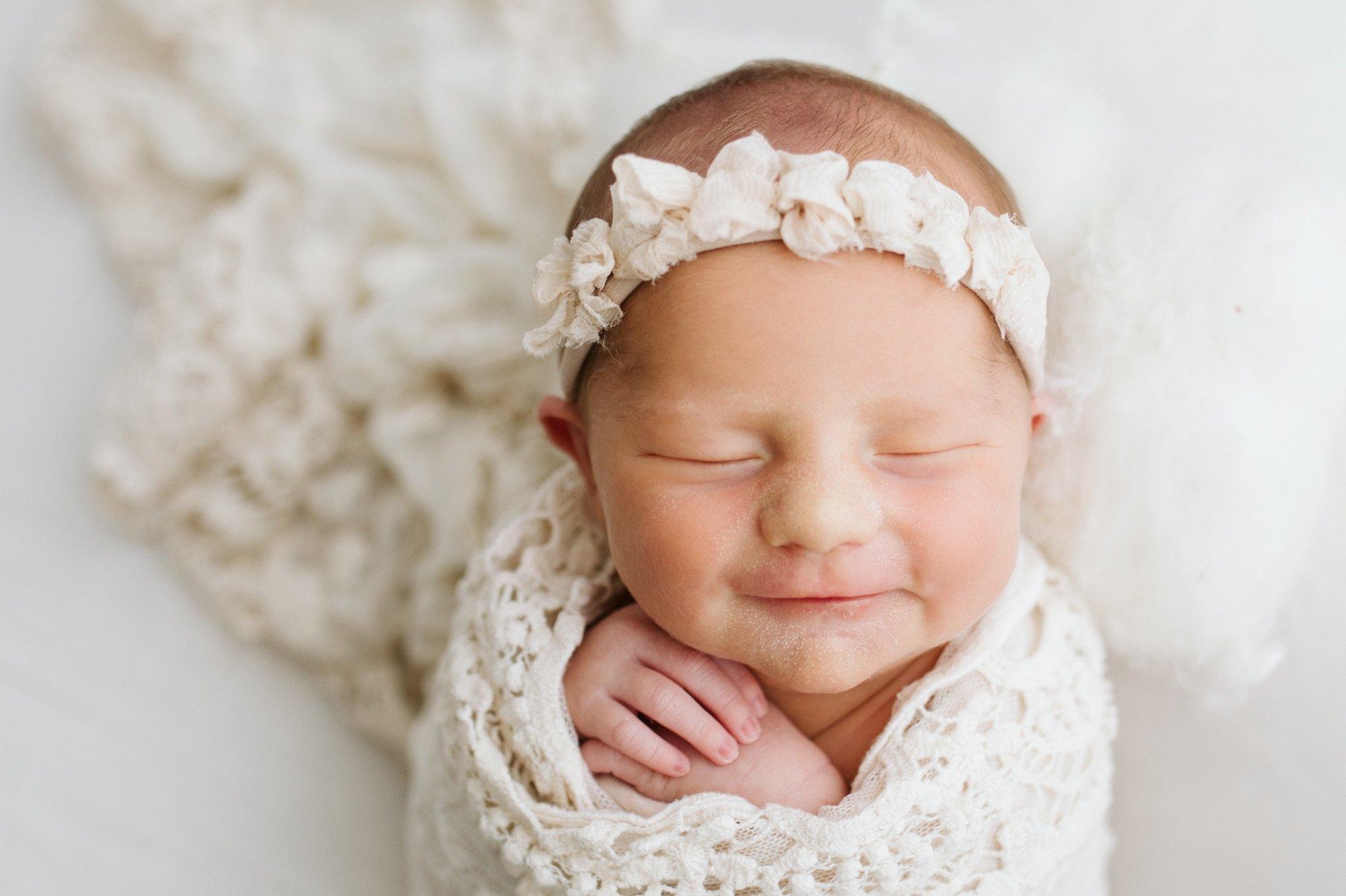 carousel-hero-element image-0